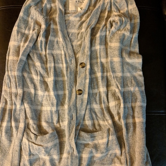 Clothes - Picture 2 of 2